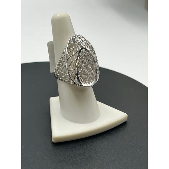 Sterling Silver Cubic Zirconia
Spider Web Weave Design Ring 2.40 Cts New Sz 8 - Picture 5 of 10